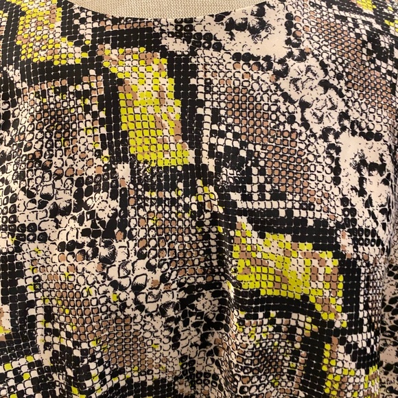 Universal Standard size 18-20 snake print top NWT - Picture 2 of 5